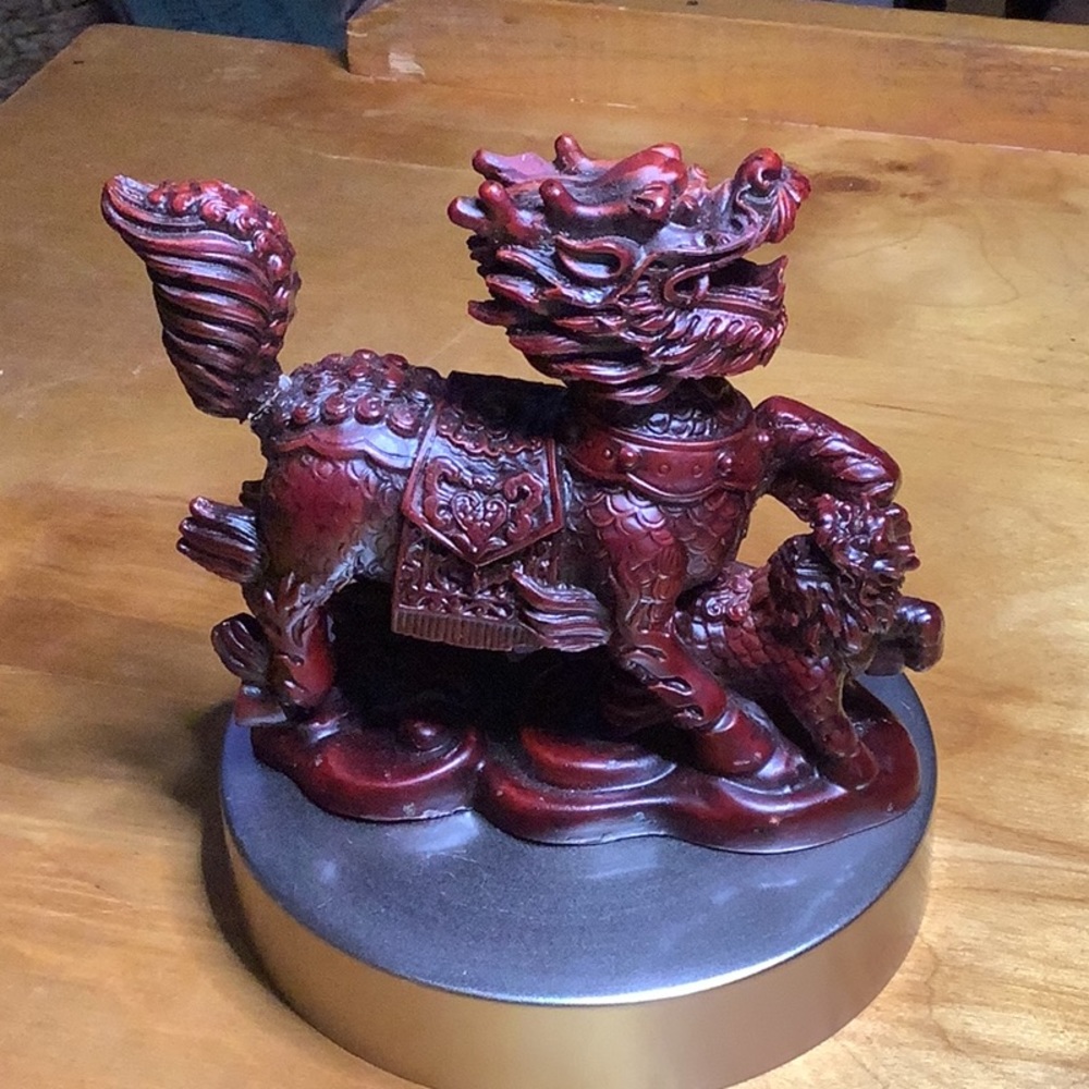 Statue - Picture 5 of 14